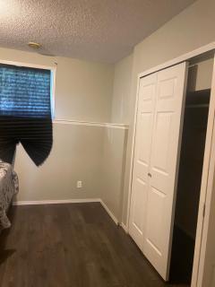 Basement Appartment - Edmonton - 8