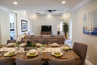 Fantastic 6 bedroom 4 bath Pool Home - Anaheim - 2
