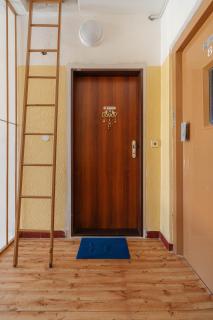 Team Flat & Urban Family Comfort - HomeBase with a Castle view - Petržalka - 4
