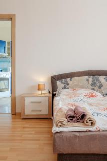 Team Flat & Urban Family Comfort - HomeBase with a Castle view - 6