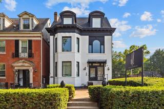 West End Whimsy | JZ Vacation Rentals - Tower Grove - 4