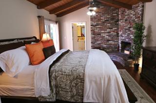 Anaheim California, Beautiful Pool Home, Short Walk to Disney - Anaheim - 4