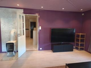 Colorful apartment close to the city center - Tromsø - 8