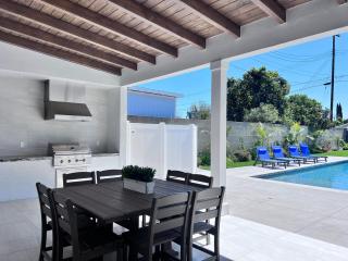 4 bedroom, 2 bathrooms - Orange - 3