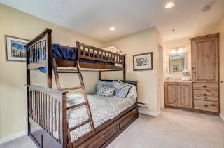 Serenity and Adventure Await, 3BR Condo near Deer Valley - Park City - 6