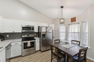 Moon River District, Updated! Wistful Washington - Savannah - 9