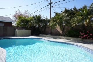 Amazing Large Family Home w/Pool, 1 Mile to Disney - Anaheim - 2