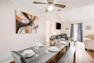 Mins to Downtown & Islands! Robinhood Cottage - Savannah - 0