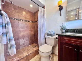 Cute 3 bedroom 2 bath home near Convention Center & Disney - Anaheim - 5