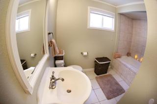 Large Family Pool Home 25 Miles To Disney w/3 King Beds!!! - Anaheim - 4