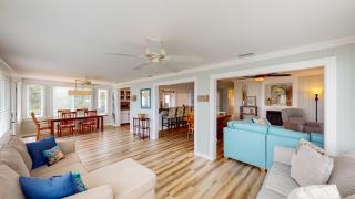 Recently Updated Home w/ Private Pier/Boat Slip - 6