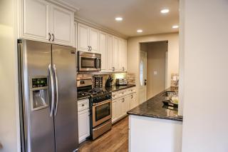 Wonderful 4 Bedroom 3 Bath Pool Home 3/4 Mile To Disney - Anaheim - 7