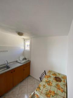 Llambro Rooms - Dhërmi - 5