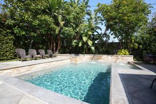Classy 4 Bedroom 3 Bath Pool Home 3/4 Mile Walk To Disney - Anaheim - 2