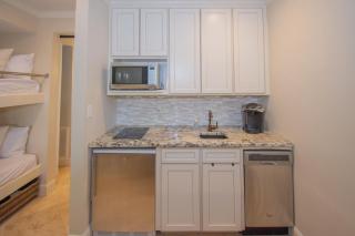 511 Sunsuite - Charming Studio, Sleeps 4! Resort Access Included! - 5