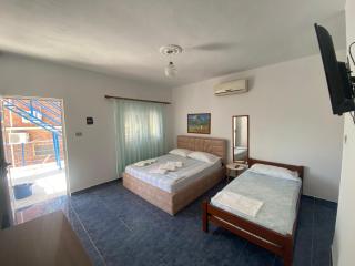 Llambro Rooms - Dhërmi - 2