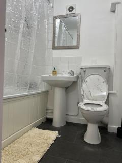 Spacious 3 bedroom Townhouse - Colchester - 6