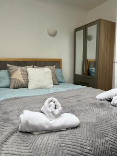 Spacious 3 bedroom Townhouse - Colchester - 4