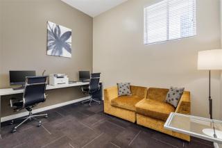 Best Western Plus LA Mid-Town Hotel - Los Angeles - 1