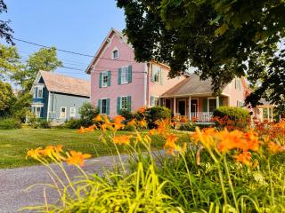 Cozy 1BD in Historic Shelburne - Shelburne - 5