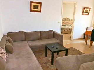 Bel Appartement à Ennasr 2 - WiFi rapide et Emplacement idéal - Proche commerces - restos - Ariana - 5
