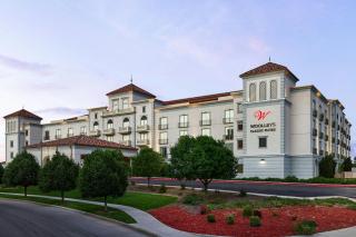 Woolley's Classic Suites - 9