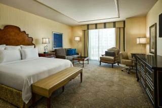 Woolley's Classic Suites - Aurora - 3
