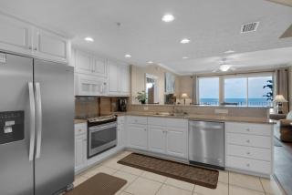 Treasure Island 1704 - 4