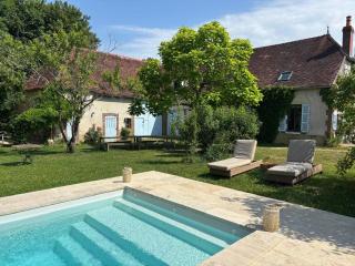 Charmante maison Bourguignonne - Piscine & jacuzzi - Le Clos Particulier ex La Cotriade - Percey - 0