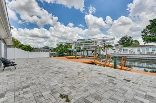 Boat, Fish and Explore Hudson Home with Private Dock - Hudson - 9