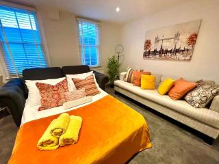 Private 1 bed flat Knightsbridge, Chelsea - Moffat - 9