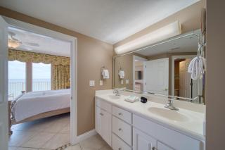 Treasure Island 0901 - 6