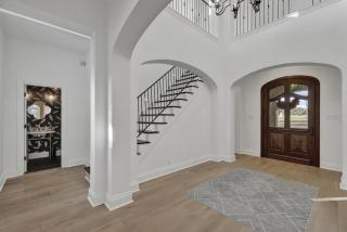 Luxurious Watershaus Ranch - Pool and Hot Tub, Fireplaces, Stunning Views! - Fredericksburg - 2