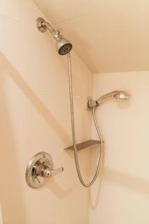 Upscale Laneway Loft Near Downtown AC WiFi - 1