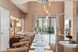 Sophisticated Family Villa | Spacious 4BR, Prime Disney Area Location! - 7