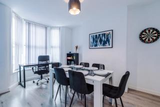 Huge Discounts Off Month Stays, Free Parking, Contractors - Liverpool - 9