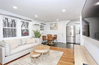 NEW Modern NYC Escape near MetLife AmDream MALL EWR - 0