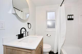 NEW Modern NYC Escape near MetLife AmDream MALL EWR - Bergenfield - 5