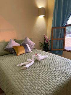 Private Zihuatanejo Beach Villa & Pool Sleeps 12 - Zihuatanejo - 1