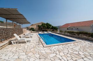 Apartments with swimming pools Zubovici, Pag - 9365 - Zubovići - 3