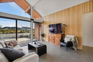 Eight On Jackson - Luggate Holiday Home - Cromwell - 3