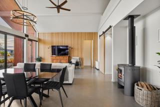 Eight On Jackson - Luggate Holiday Home - Cromwell - 2