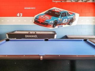 4 Bed Retreat Aviana - 1