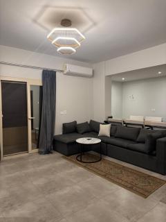 Zayed Rooftop Stay Near Arkan and Park Street - Sheikh Zayed - 0