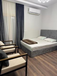 Zayed Rooftop Stay Near Arkan and Park Street - Sheikh Zayed - 4