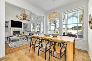 Peabody Ranch Luxury Home W/Pool, Hot Tub, Fire Pit! - Dripping Springs - 1