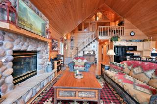 Twin Pines - Stone Lake - 7