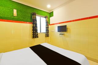 Hotel O MAK RESIDENCE - Shamshabad - 1