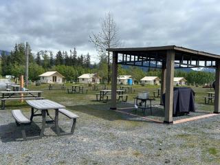 Howling Wolf Resort - Seward - 9