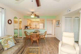Ocean Village Club A32 - 8
